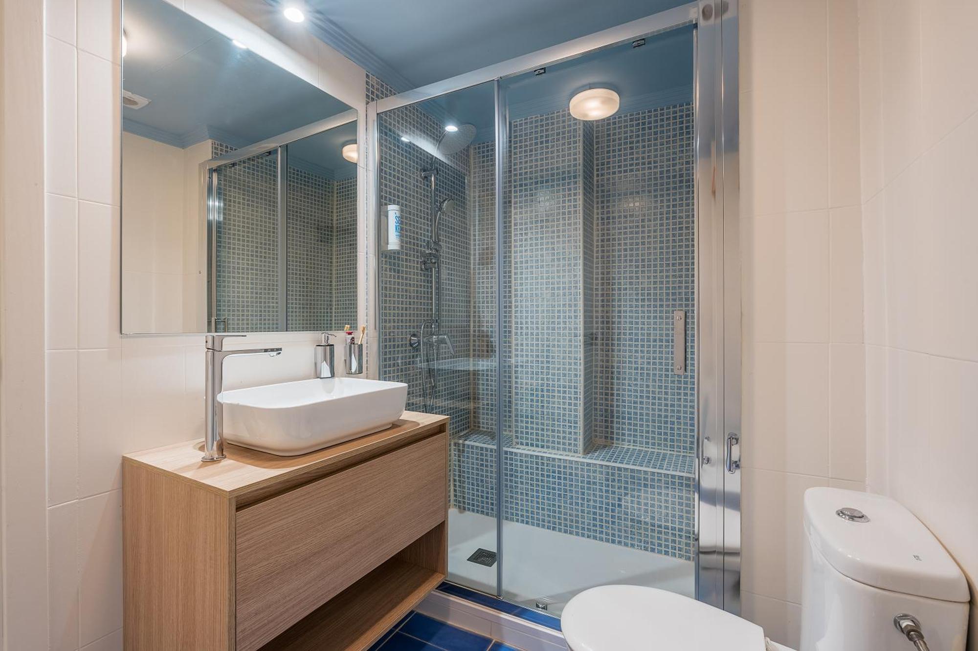 Granada Suites By Olala Homes Eksteriør billede